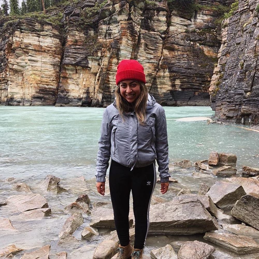 Meet your Posher, Cara